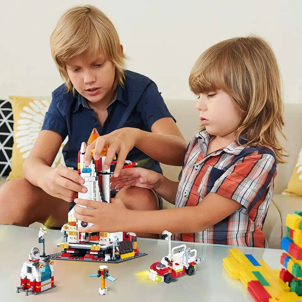 Razzo Spaziale 6 In 1 Da 1000 Pz Per Bambini